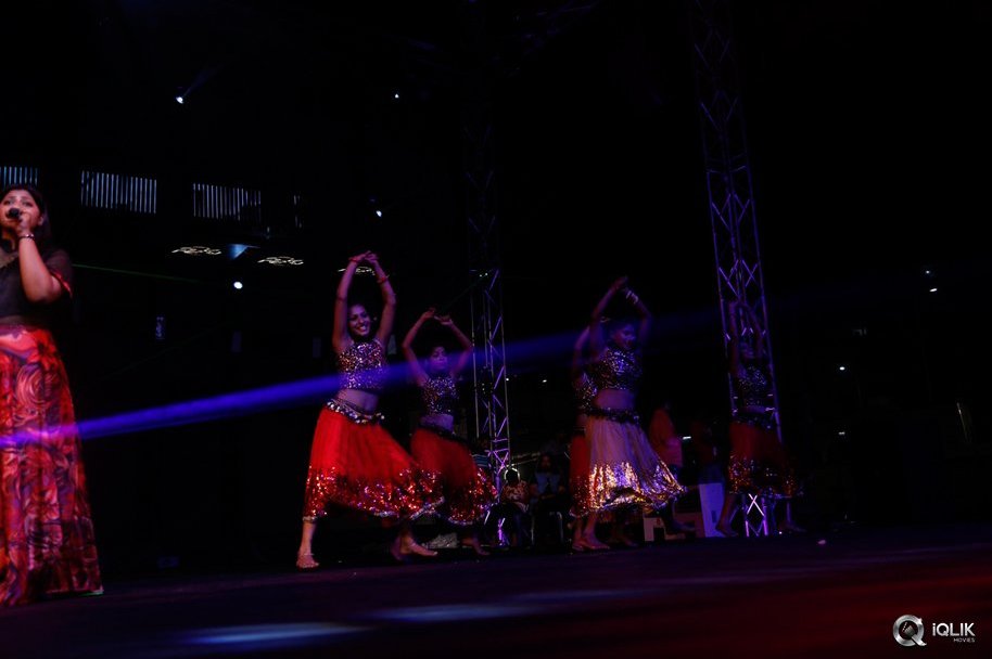 Sarrainodu-Movie-Audio-Celebrations